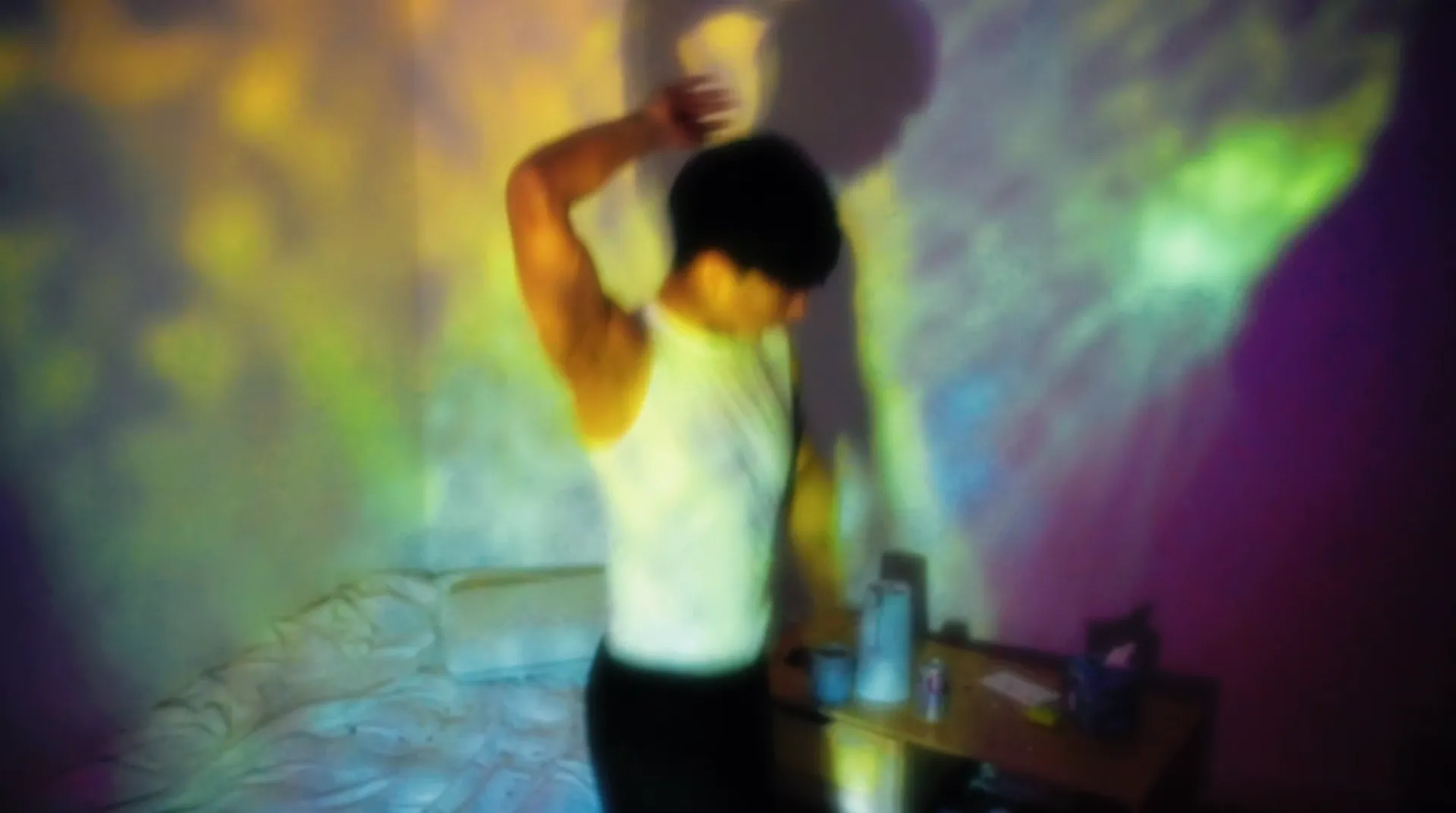 HE:R — cover